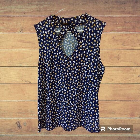 Espresso Sleeveless Top Blue With White And Yellow Flowers   Size XL   EUC - Picture 1 of 3